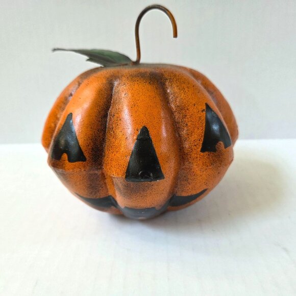 Folk Art Hand Painted Metal Halloween Decor Pumpkin Jack O Lantern Nancy Capuano - Picture 5 of 10